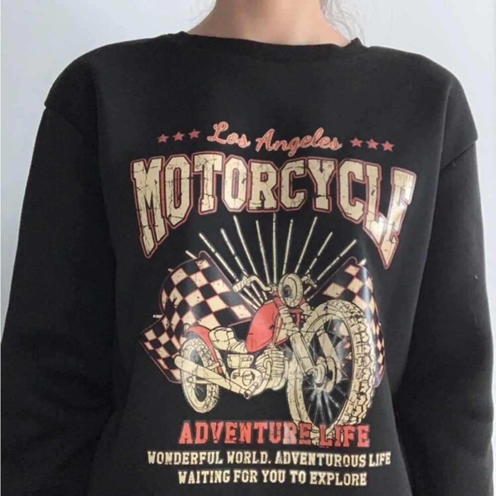 Crewneck sweater